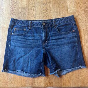 American Eagle Denim Midi Shorts Dark Wash Size 14
